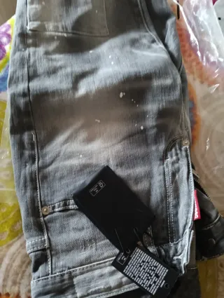 Pantalones Dsquared2 grises desgastados