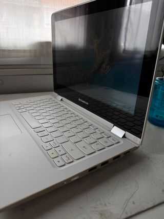 Lenovo Yoga 300 Táctil Convertible