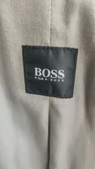 Americana Hugo Boss sin estrenar