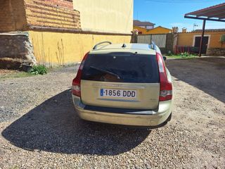 Volvo V50 2004