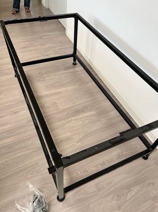 Estructura mesa industrial negra 104x194x83cn