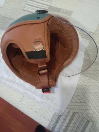 Casco Tucano Urbano Verde y Marrón Para chica