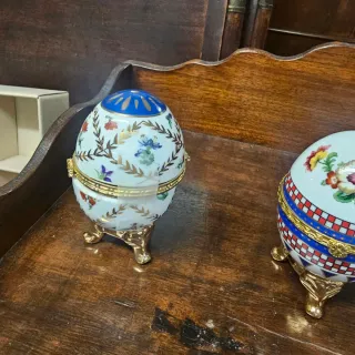 Uova in porcellana 3 pezzi