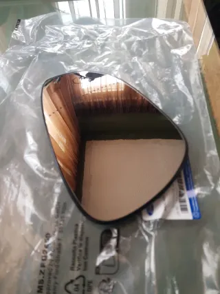 Espejo Ford Fiesta derecho