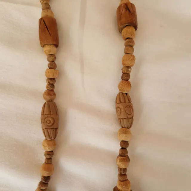 Collar largo artesanal de madera