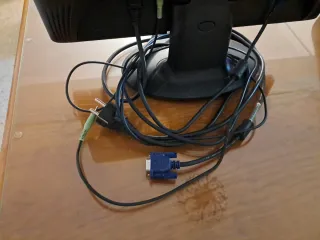 Monitor HANNS.G Negro