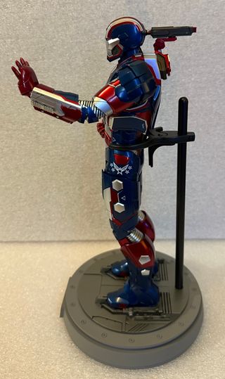 Figura 1/6 Iron Patriot Hot Toys