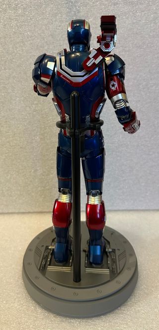 Figura 1/6 Iron Patriot Hot Toys