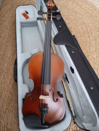 Violín 4/4 tamaño adulto, Estuche, Arco y Resina