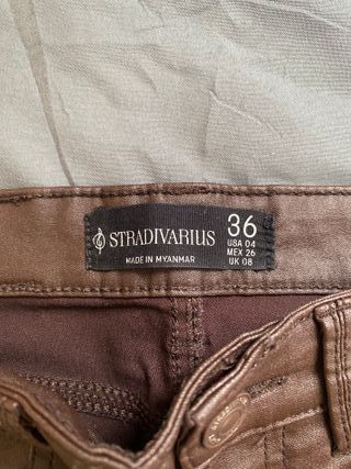 Pantalones de piel marrones talla 36