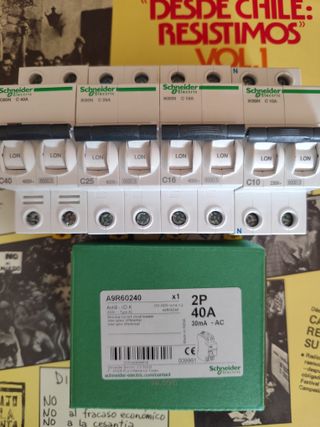 5 x  Diferencial Automático 10,16 Schneider 40A