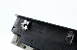 Mando elevalunas renault 8200018989a laguna 124835