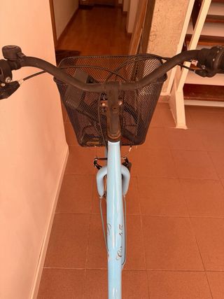 Bicicleta urbana azul