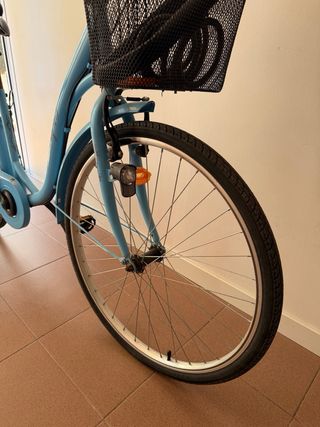 Bicicleta urbana azul