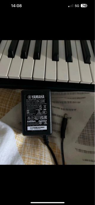 Piano Yamaha PSR-FS2