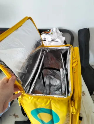 Mochila Glovo Amarilla