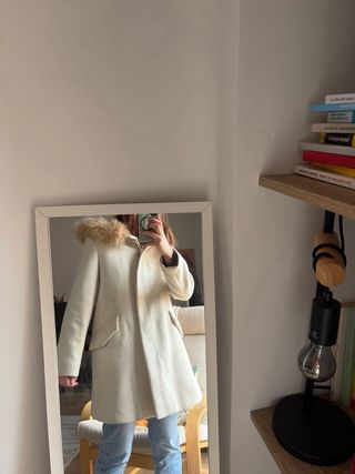 Trenca Mango Beige con Capucha de Pelo