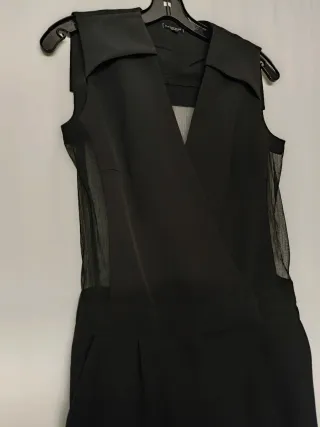 Mono negro con transparencias