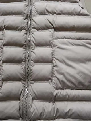 Abrigo sin mangas beige