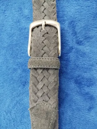 Cintura iuomo in pelle scamosciata grigia intrecci