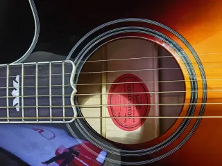 Gibson SJ200 Electroacústica (por urgencia económi