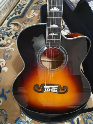 Gibson SJ200 Electroacústica (por urgencia económi