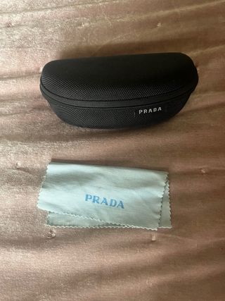 Gafas de sol Prada marrones