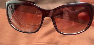 Gafas de sol Prada marrones