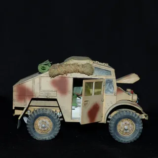 Lote Tamiya: 2 vehículos y soldados