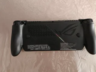 Xbox ROG Ally X + Cargador y Funda Originales