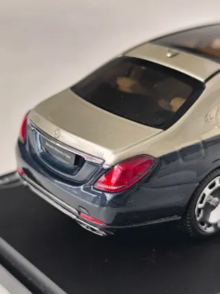 Almost Real 1/43 Mercedes Maybach