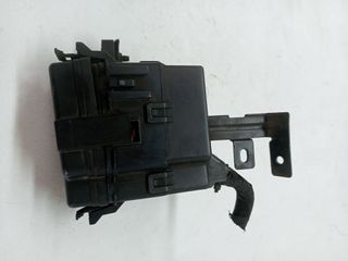 CAJA RELES / FUSIBLES KIA SPORTAGE (7)