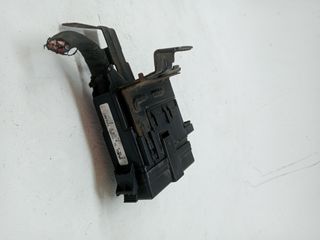 CAJA RELES / FUSIBLES KIA SPORTAGE (7)