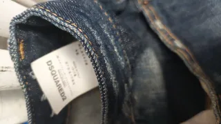 DSQUARED2 Vaqueros con bordado Samurai