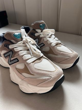 Zapatillas New Balance Beige/Marrón