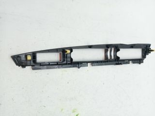 PLASTICO TOYOTA AURIS (14)