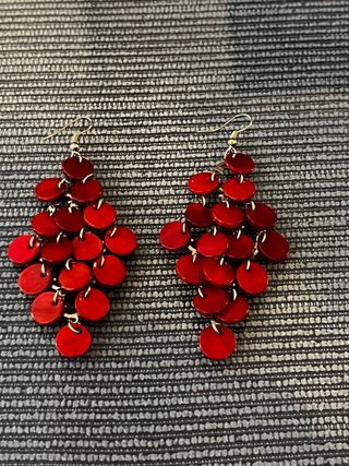 Pendientes rojos para feria y eventos