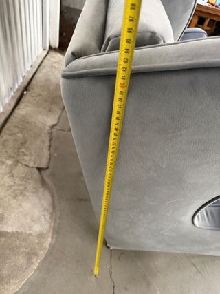 Pareja de sillones grises de terciopelo