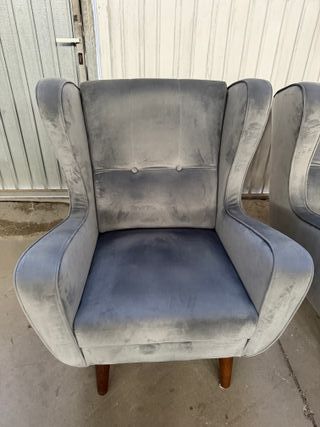 Pareja de sillones grises de terciopelo