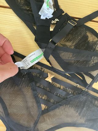 Conjunto lencería negro lentejuelas