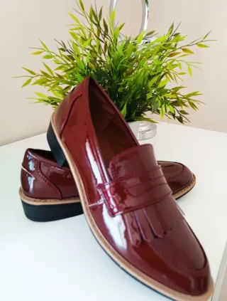 Zapatos Venca Burdeos Charol