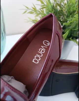 Zapatos Venca Burdeos Charol
