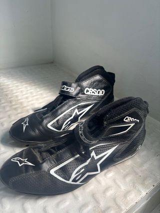 Zapatos Alpinestars nº 42 Negros + regalo guantes
