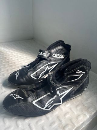Zapatos Alpinestars nº 42 Negros + regalo guantes