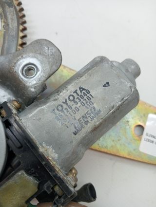 ELEVALUNAS TRASERO IZQUIERDO LEXUS IS200 (GXE10)