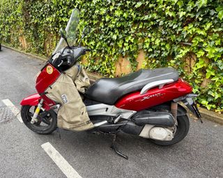 Yamaha Xmax 250cc Moto Scooter Automática