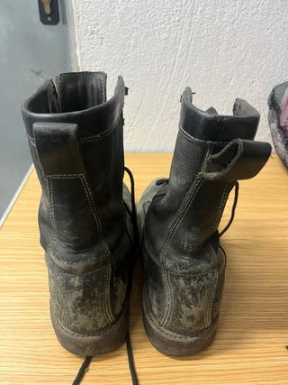 Botas Minifugas Negras