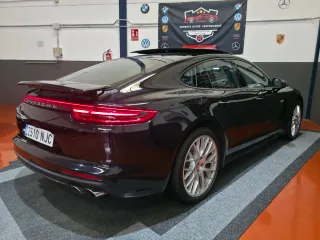 Porsche Panamera 2018