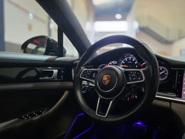 Porsche Panamera 2018