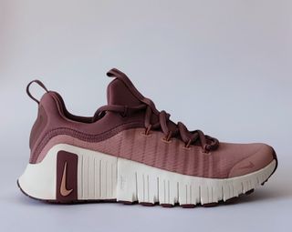 38 - Nike Free Metcon 6 Mujer - Particle Pink